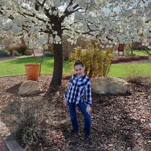 Meet your Posher, Tiffany